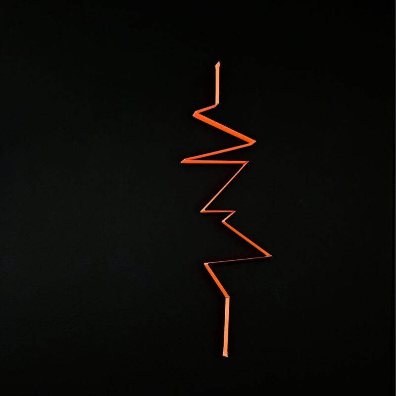 Ligne d’énergie #1 (2023) - Textile Wandinstallation