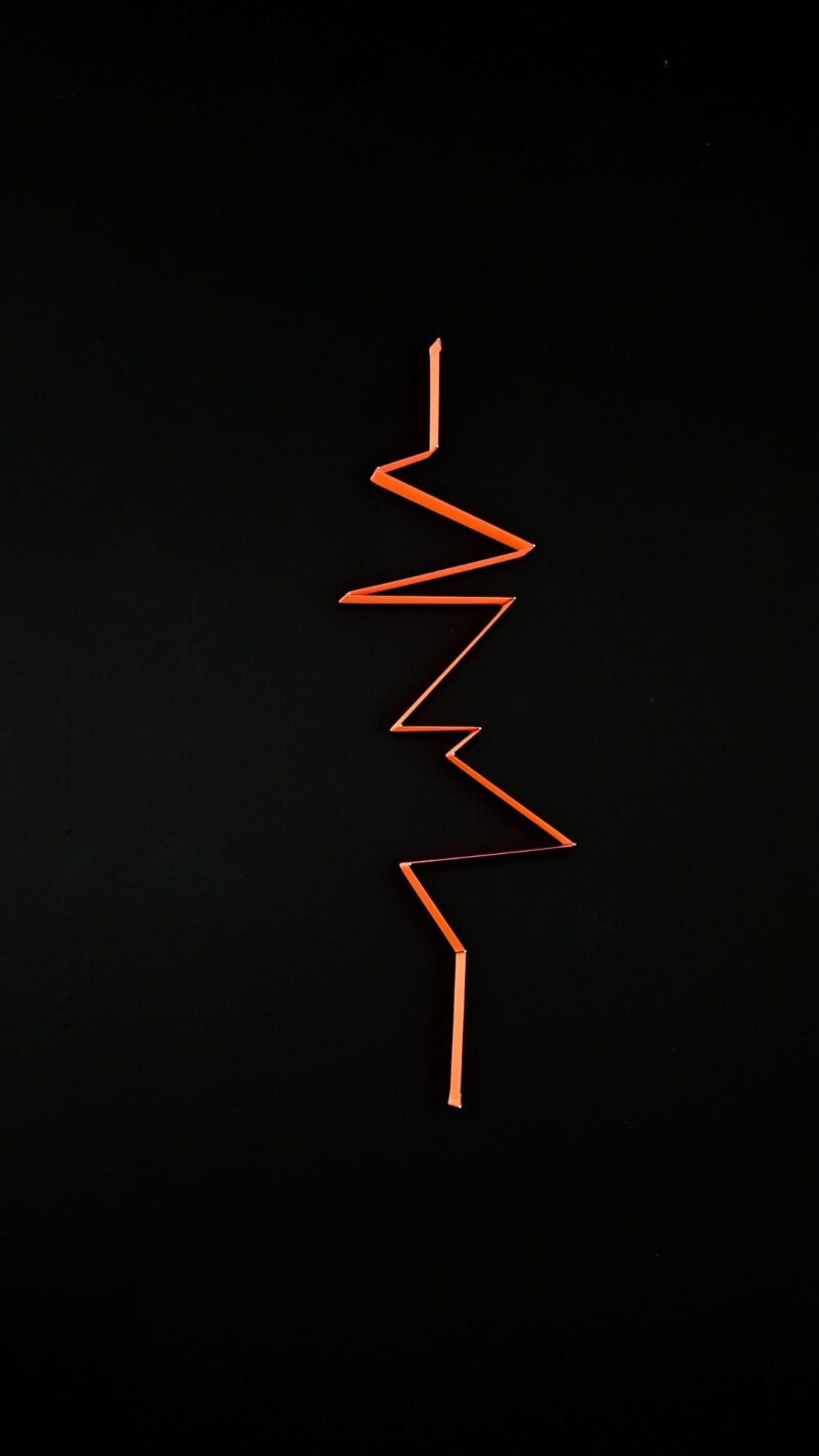 Ligne d’énergie #1 (2023) - Textile Wandinstallation – Bild 4
